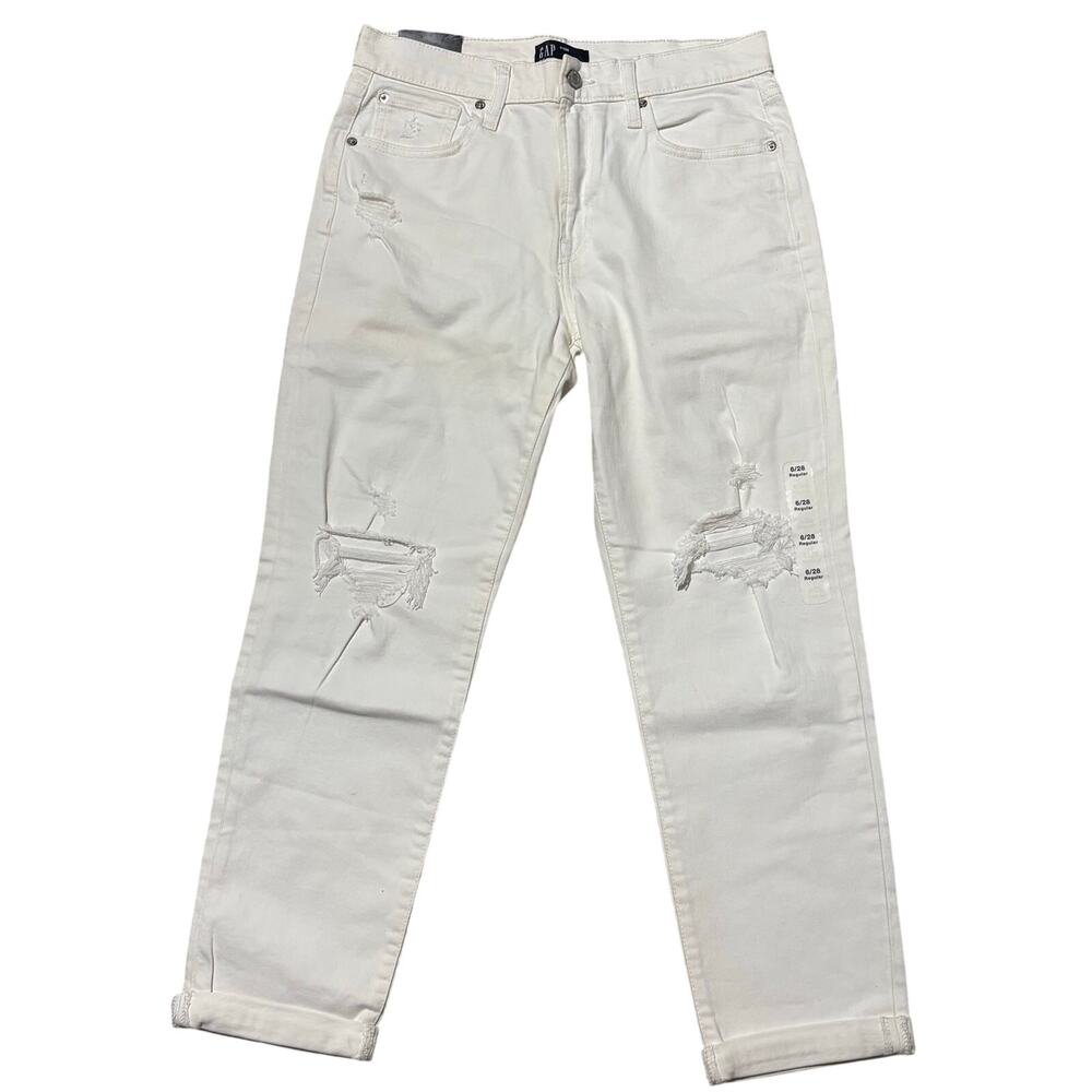 NWT Gap Girlfriend White Denim Jeans 6 28R Mid Rise Tapered‎ Leg Distressed 1969